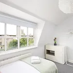 Apartment Flat-2bed-free Parking-by Fabaccommodation Bristol