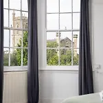 Flat-2bed-free Parking-by Fabaccommodation Apartment *