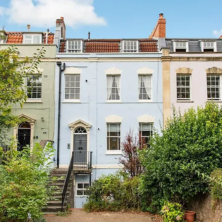 Flat-2bed-free Parking-by Fabaccommodation Bristol