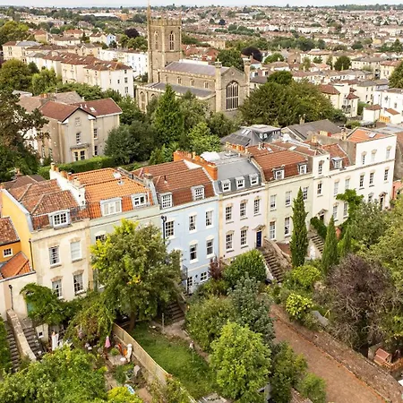 Flat-2bed-free Parking-by Fabaccommodation Daire Bristol