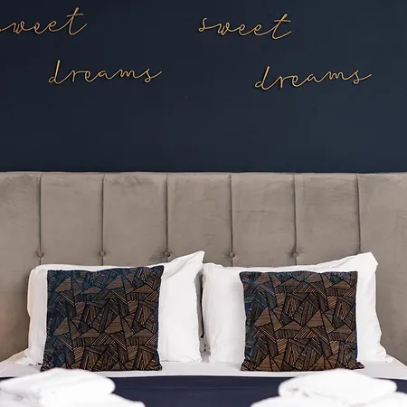 Flat-2bed-free Parking-by Fabaccommodation