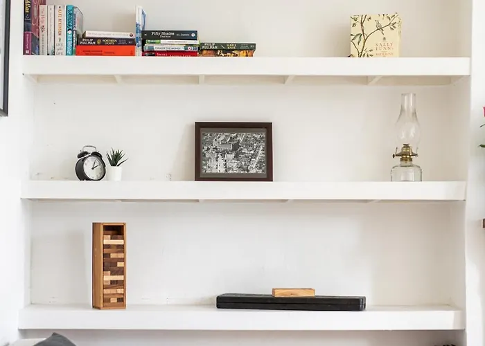 Flat-2bed-free Parking-by Fabaccommodation