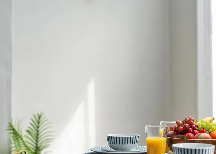 Flat-2bed-free Parking-by Fabaccommodation *