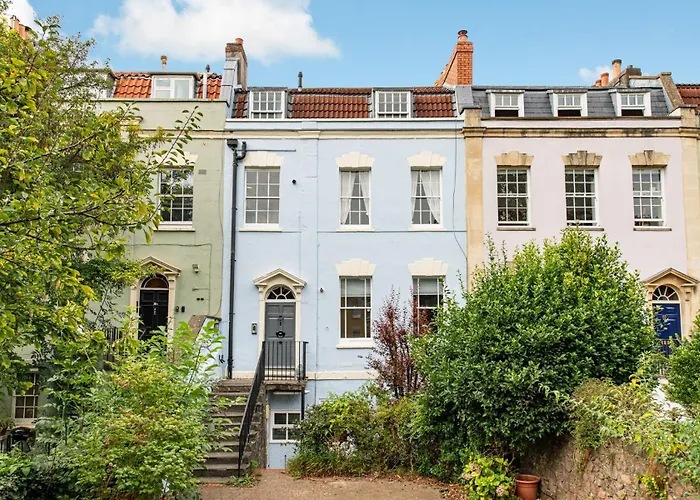 Flat-2bed-free Parking-by Fabaccommodation Bristol